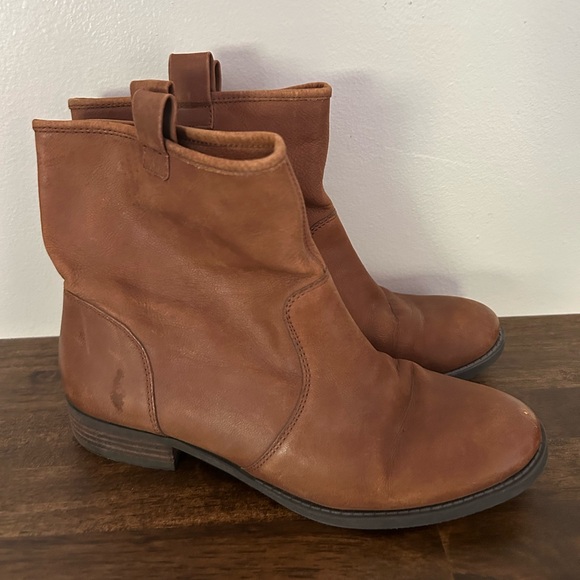 Sole Society Natasha Brown Leather Pull On Ankle Booties Women’s Size 8.5 - Picture 1 of 7